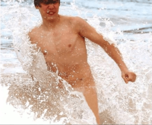 Justin Bieber naked in the ocean - the singer was caught skinny dipping when he was younger 