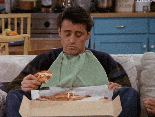joey friends eating pizza